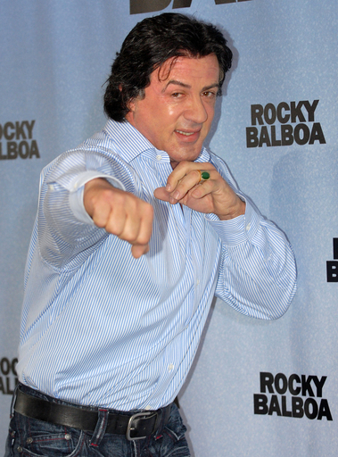 シルベスター・スタローンの一件に関し硬く口を閉ざす税関 - オーストラリア