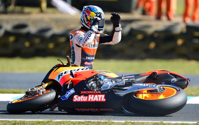 ロレンゾが2度目の年間総合優勝、ストーナーが豪州GP制す