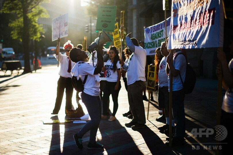 トランプ氏、落選してもホワイトハウス「近所」の住民に？