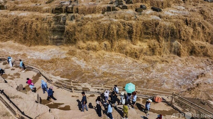 砂漠対策に力を合わせることで「共に裕福に」を実現＝黄河の「几字蛇行部分」で