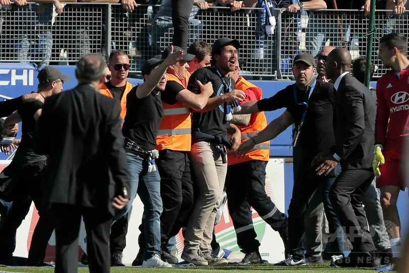 バスティアファンに襲撃されたリヨンの2選手、刑事告訴に踏み切る