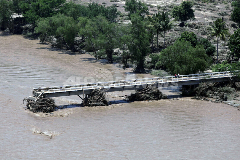 中南米の熱帯暴風雨「アガサ」、死者100人超える