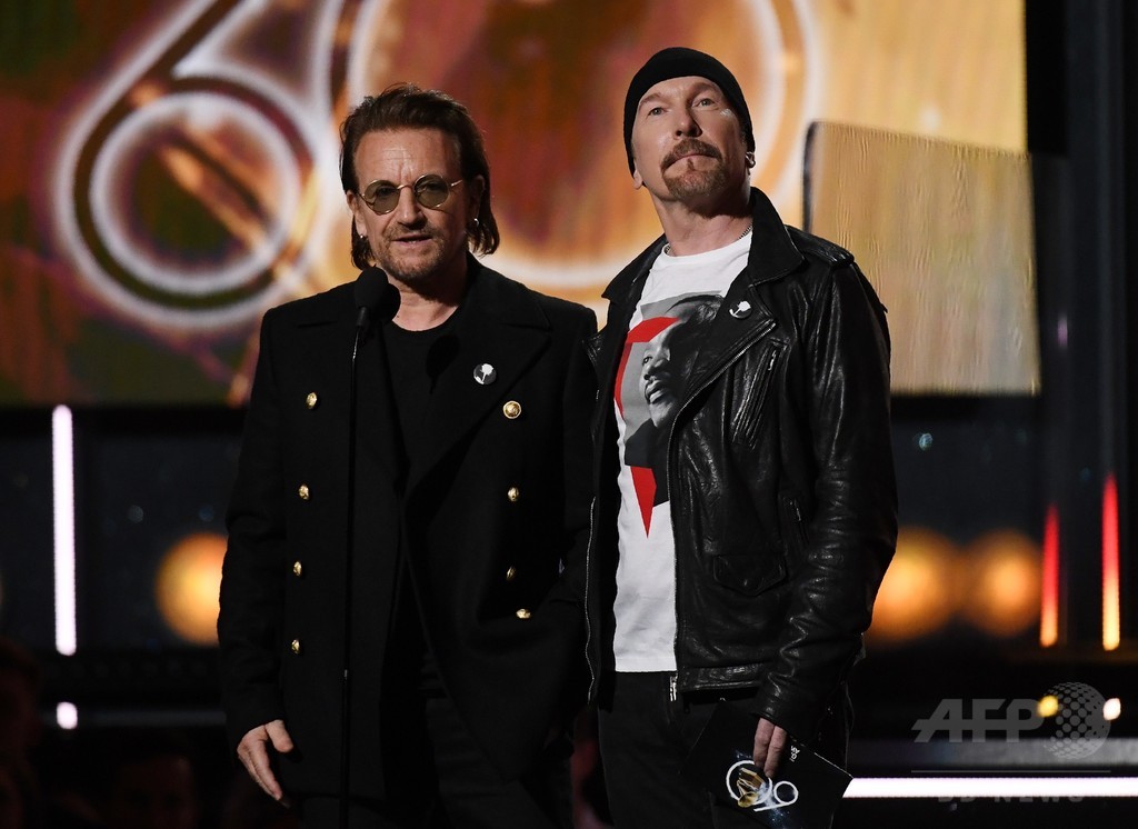 U2のチケット即完売 「ダフ屋」行為の疑いでスペイン当局捜査 U2のチケット即完売 「ダフ屋」行為の疑いでスペイン当局捜査