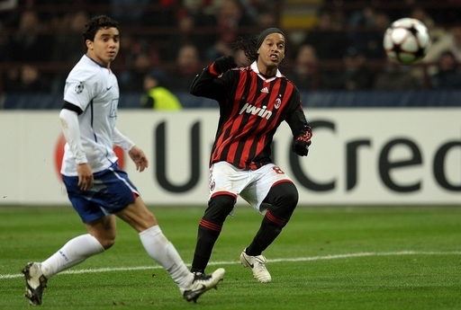 マンチェスター・ユナイテッド ミランに先勝、ルーニー2得点 写真15枚