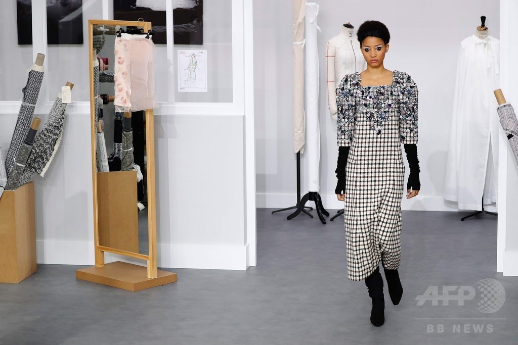 「シャネル」16/17年秋冬パリ・オートクチュール