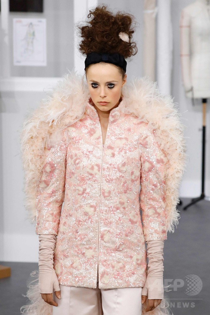 「シャネル」16/17年秋冬パリ・オートクチュール