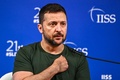 シンガポールで開催中のアジア安全保障会議で発言するウクライナのウォロディミル・ゼレンスキー大統領（2024年6月2日撮影）。(c)NHAC NGUYEN / AFP