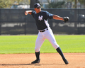 米大リーグ（MLB）、ニューヨーク・ヤンキース（%%New York Yankees%%）は18日、野手陣がフロリダ州タンパのジョージ・M・スタインブレナー（George M. Steinbrenner Field）で行われているキャンプに合流し練習を開始した。写真は守備練習に臨むアレックス・ロドリゲス（%%Alex Rodriguez%%）。(c)AFP/Getty Images/Al Messerschmidt