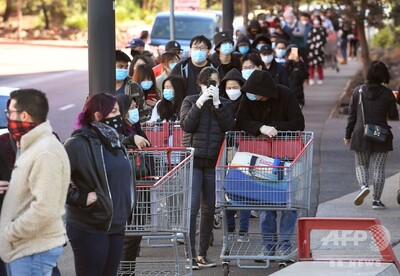 豪メルボルン、コロナで夜間外出禁止 南アは感染50万人超