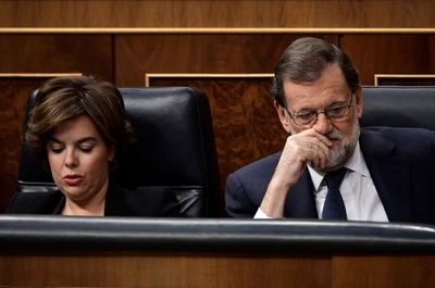 スペイン政府、独立めぐる立場明示を再び要求 自治州首相に19日まで