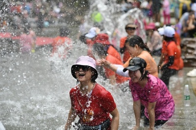 中国で「100年に1回以上」の酷暑 各地で40度超え、最低気温が34度