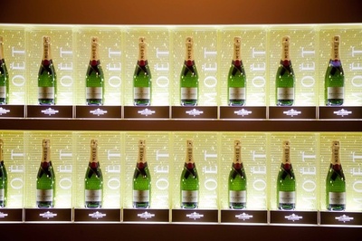 華やかに開催「MOET & CHANDON Golden Glimmer Night」