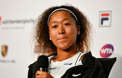 大坂「危なかった」、ハレプ欠場で王座維持に追い風 ポルシェGP