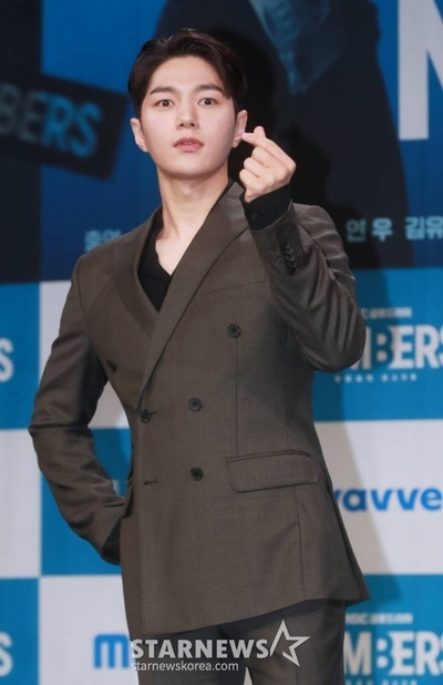 キム・ミョンス、「ナンバーズ」出演理由は「会計士を描く作品…おもしろそうだった」