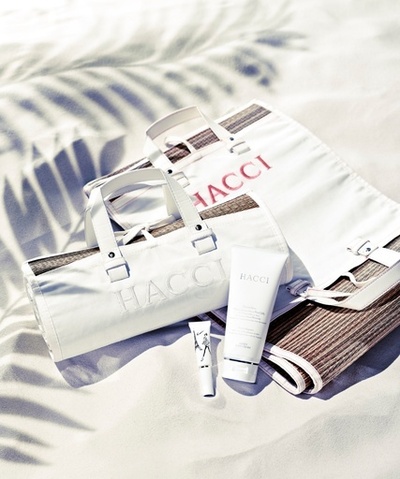 夏のバカンスにぴったり、「HACCI」のサマーコフレ