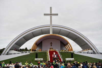 カトリック系学校での性被害記録、数十年で約2400件 アイルランド