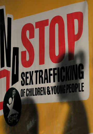 日本への出稼ぎに「人身売買」リスク、フィリピン政府が警告