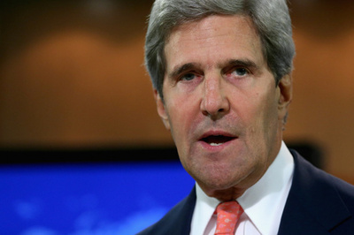 米国務長官「シリア政権が化学兵器使用」、責任追及へ