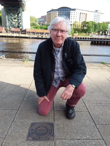 ヒルトン・バレンタインさん死去 英アニマルズのギタリスト