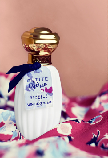 アニック グタールがクローディ ピエルロとコラボ、限定品発売