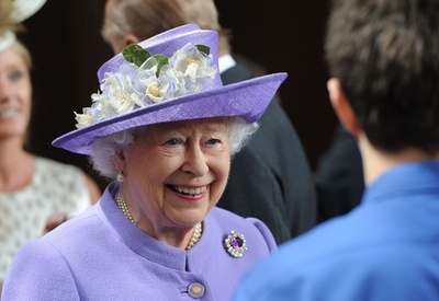 英エリザベス女王、即位63年 9月に在位最長記録更新へ