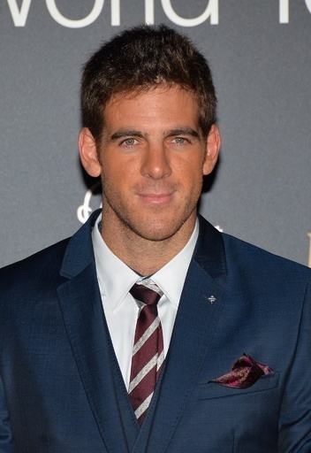 デルポトロ、ローマ法王に祝福されたロザリオを盗まれる