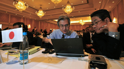 国際捕鯨委員会、難問の解決を先送り