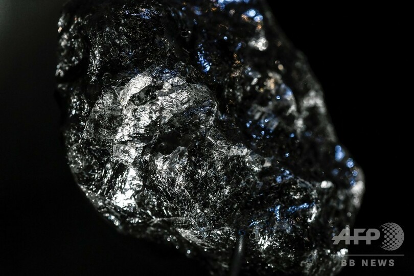 ルイ・ヴィトン、史上2番目に大きなダイヤ原石を披露 高級宝飾市場に一石