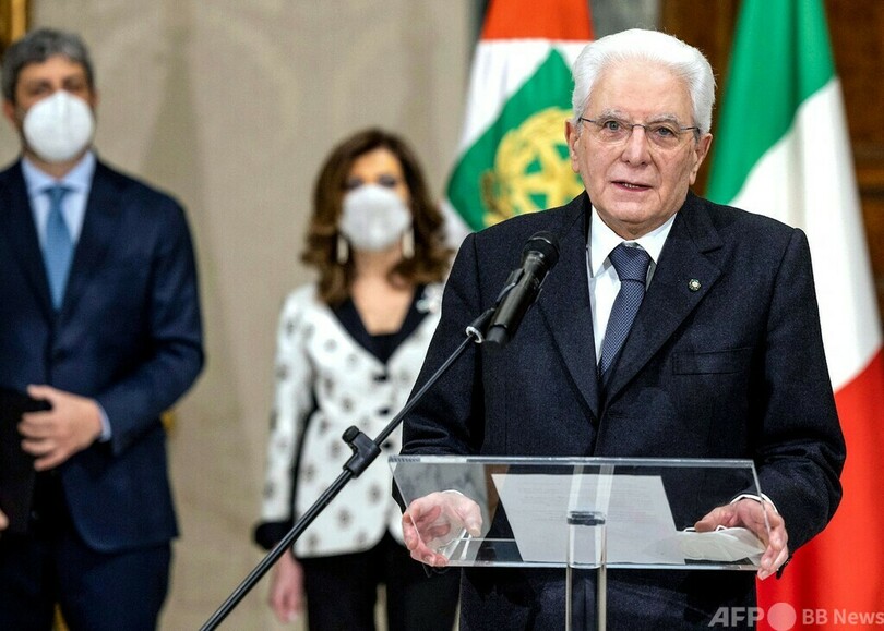 伊大統領選、8回目投票で現職再選 政治混乱を回避