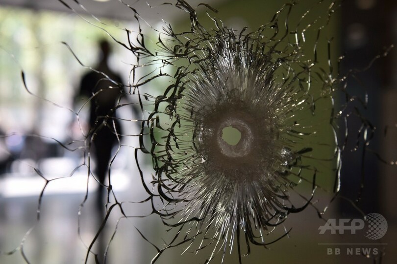 ベルギーで尋問の男、シャンゼリゼ銃撃とは無関係 検察当局