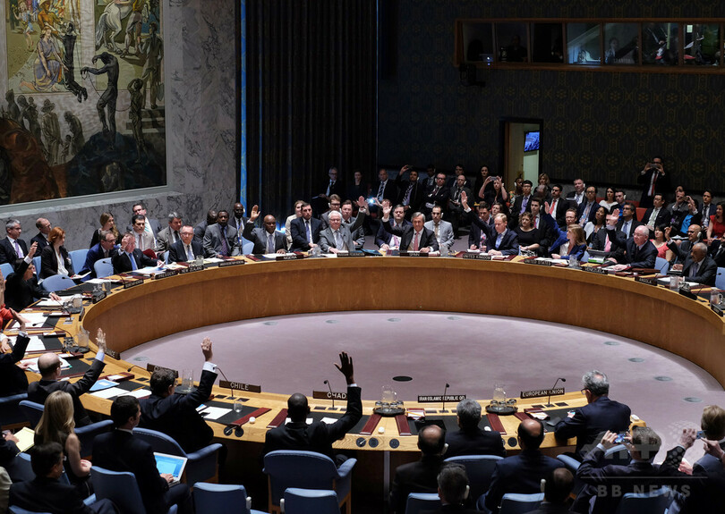 イラン核合意が発効、欧米は制裁解除を準備