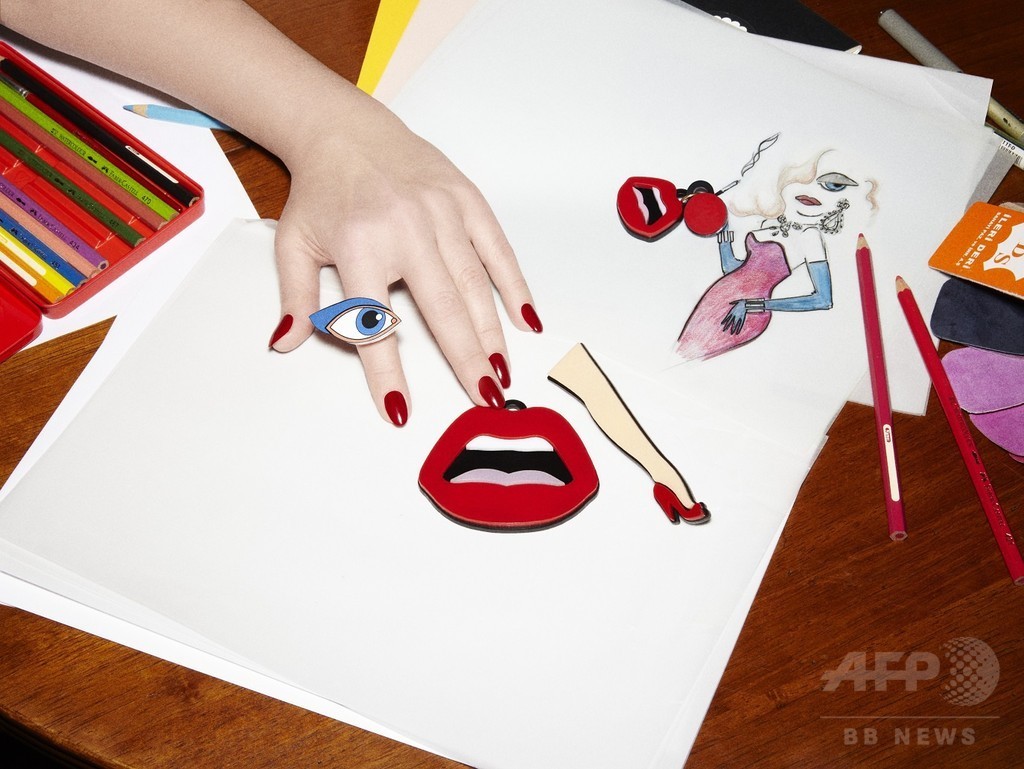 シュウ ウエムラ、「ヤズブキー」とコラボ3月21日発売へ