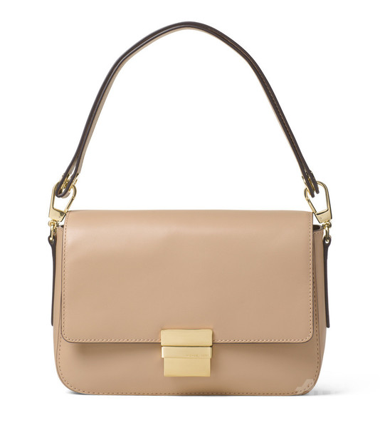 「マイケル・コース」母の日キャンペーンに注目