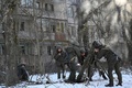 ウクライナ北部プリピャチで行われた軍事訓練（2022年2月4日撮影）。(c)Sergei Supinsky / AFP