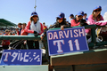 12MLBオープン戦は13日、各地で行われ、テキサス・レンジャーズ（Texas Rangers）のダルビッシュ有（Yu Darvish）は、クリーブランド・インディアンス（Cleveland Indians）戦に先発し、3回を投げて3安打、4四球を与え2失点を喫した。

レンジャーズのダルビッシュ有の登場を待つファン（2012年3月13日撮影）。(c)AFP/Getty Images/Kevork Djansezian