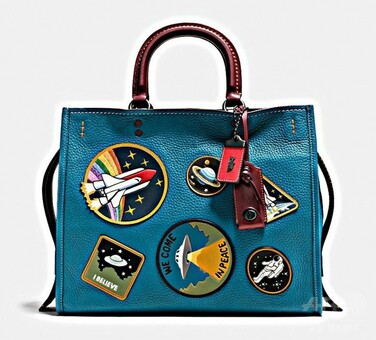 未使用】COACH 93818 スペースロケット スタッズ レザー 定価5万円 未使用】COACH 93818 スペースロケット スタッズ レザー 定価5万円