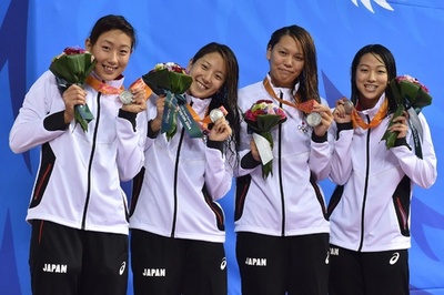 日本、女子4×200メートル自由形リレーで銀 アジア大会