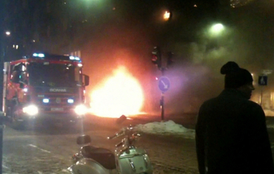 スウェーデン連続爆発事件、クリスマス客狙い自爆失敗か