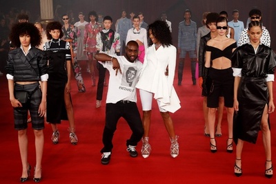 「オフ-ホワイト c/o ヴァージル・アブロー™」18年春夏