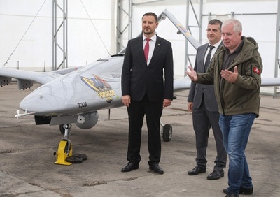 ウクライナ向け無人攻撃機公開 クラファンで資金調達 リトアニア