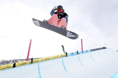 平昌女王クロエ・キムが初優勝、男子は戸塚が2位 スノボ世界選手権
