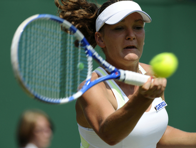 ラドワンスカが8強入り、ウィンブルドン選手権