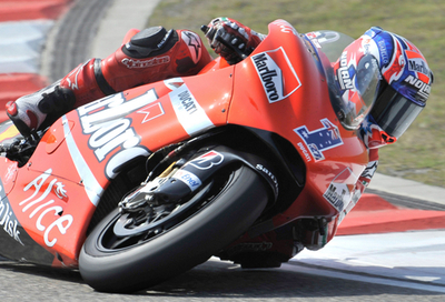 ストーナー 中国GP・フリー走行2回目でトップタイム