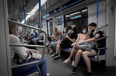  ロシア首都と第2の都市、1日のコロナ死者過去最多