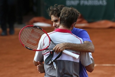 ワウリンカ、フェデラー破り初の4強入り 全仏オープン