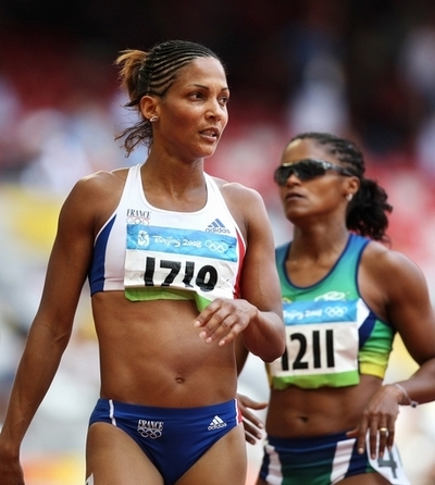 アーロン 女子100メートル2次予選進出