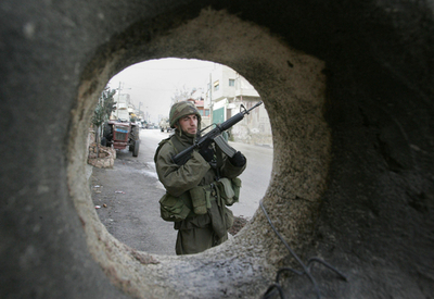 ヨルダン川西岸で日本人男性が負傷、イスラエル軍のゴム弾で