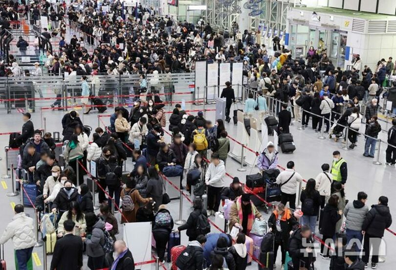 金海国際空港(c)NEWSIS