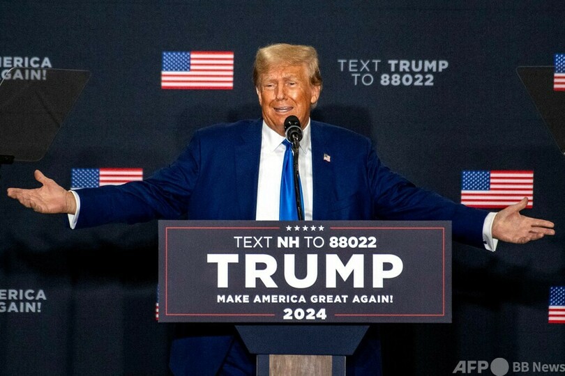 バイデン氏、世論調査で厳しい結果 米大統領選まであと1年