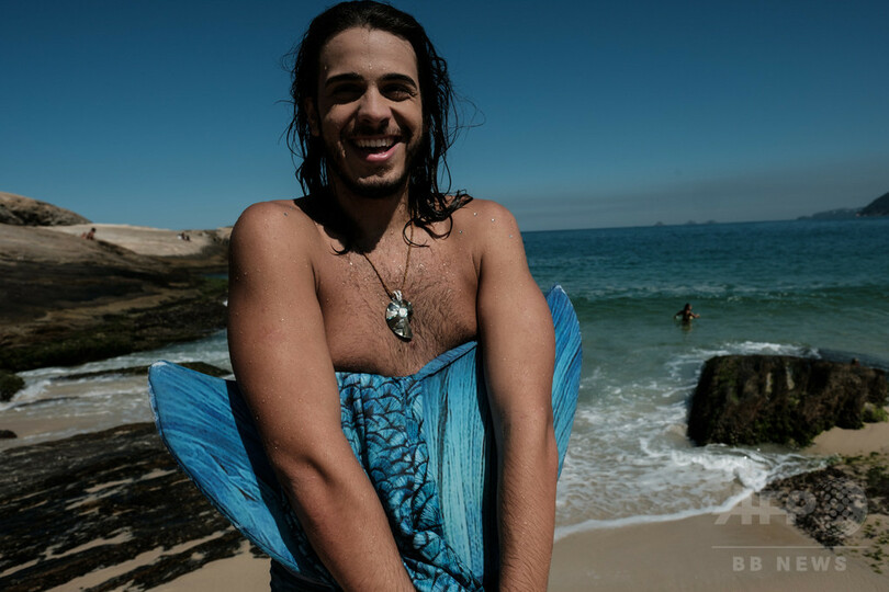 人と違っちゃいけない？ 海が好きすぎるイパネマの「人魚男」